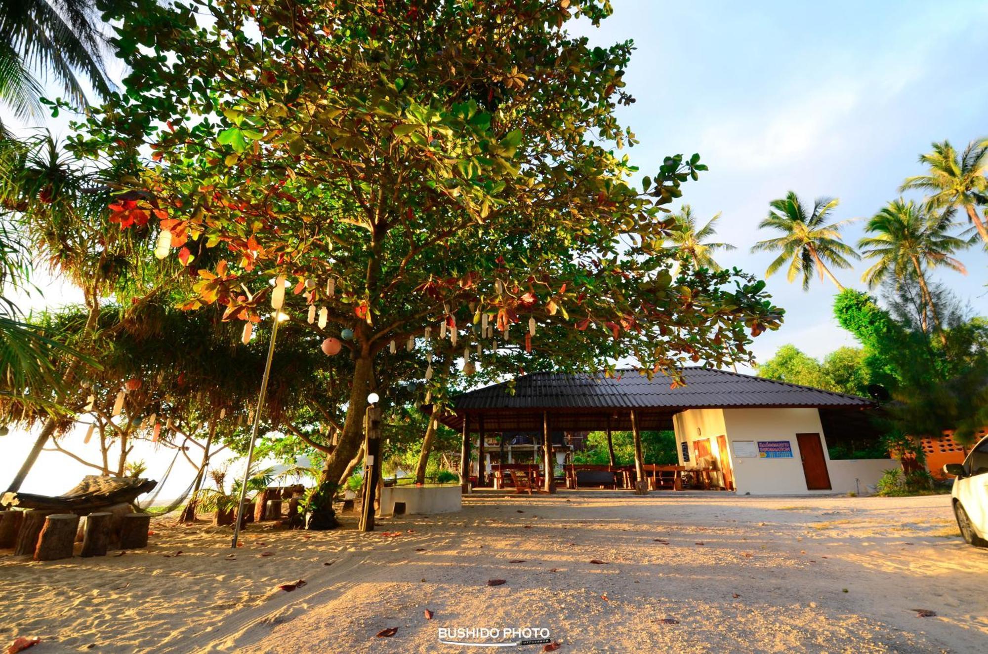 Baanchaylay Resort Khanom Dış mekan fotoğraf